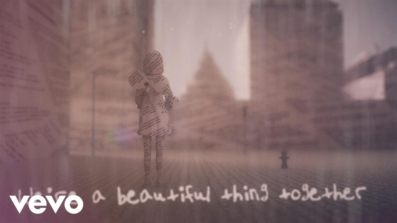 Grace VanderWaal – Beautiful Thing (Lyric)
